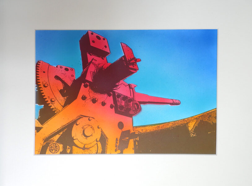 Pendennis Castle, 6" Gun - Red & Indian Yellow